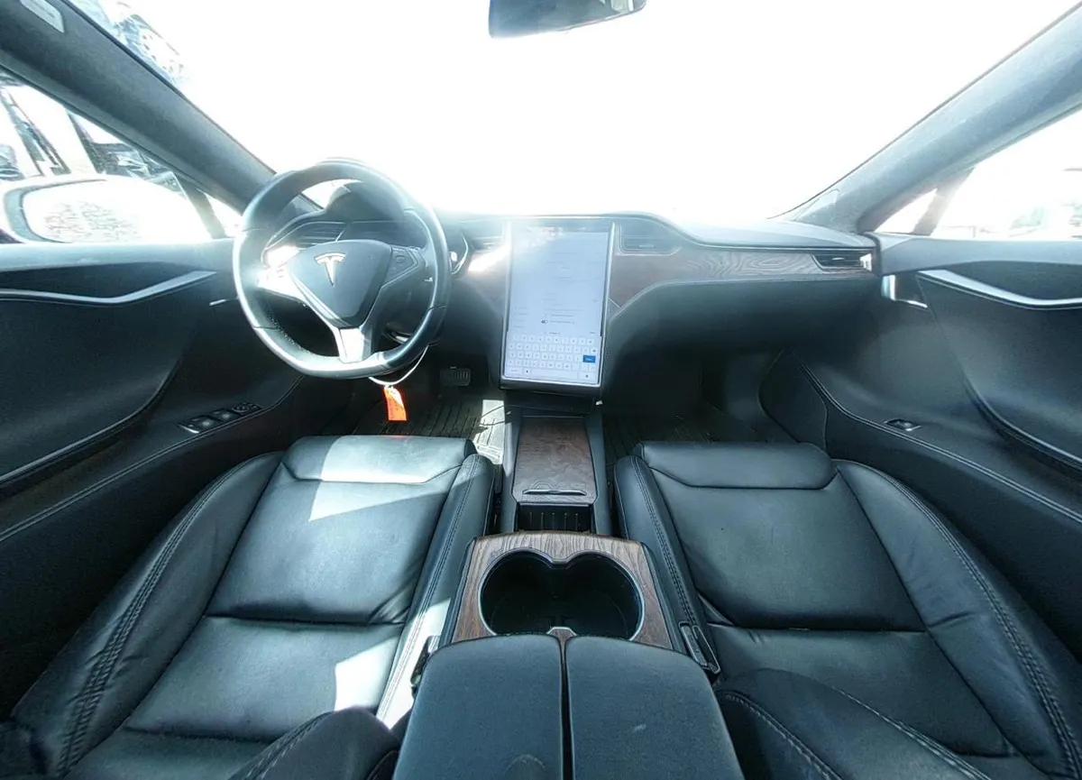 TESLA MODEL S 75D 2018