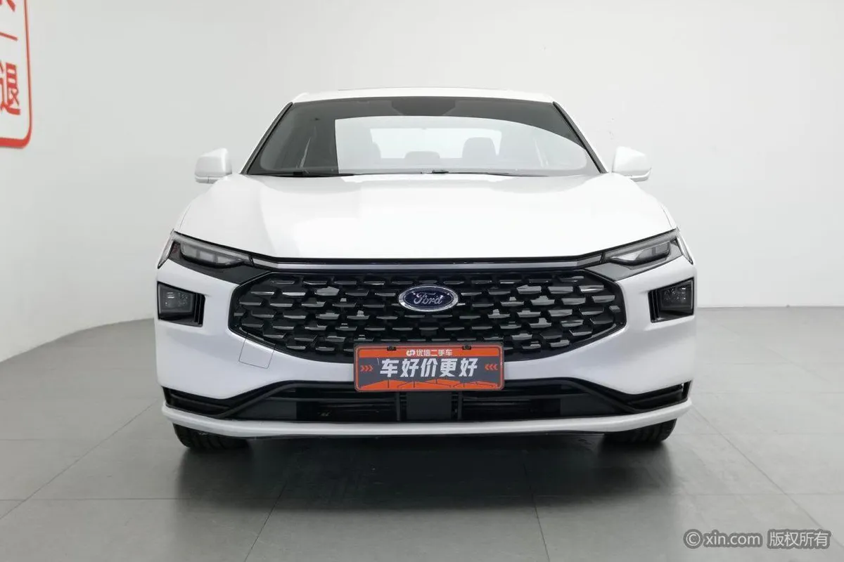 FORD MONDEO 2023