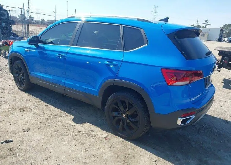 VOLKSWAGEN TAOS SE 2022
