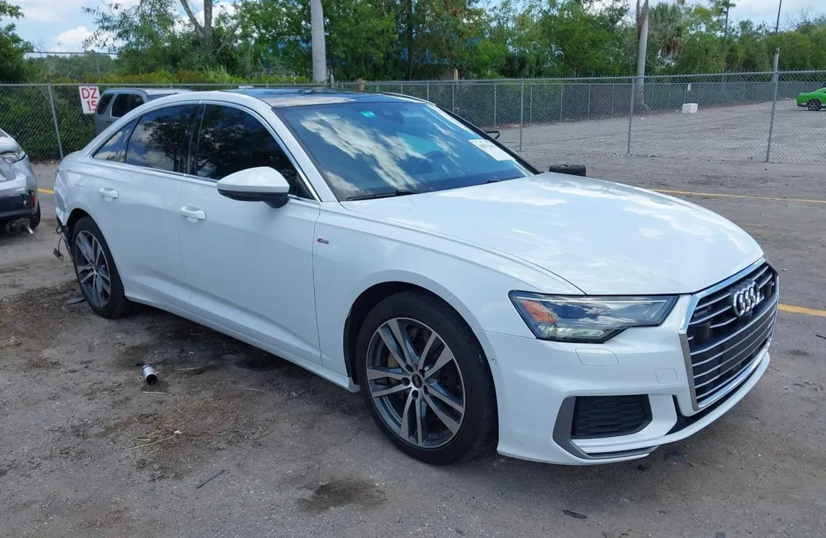AUDI A6 PREMIUM PLUS 55 TFSI QUATTRO S TRONIC 2023