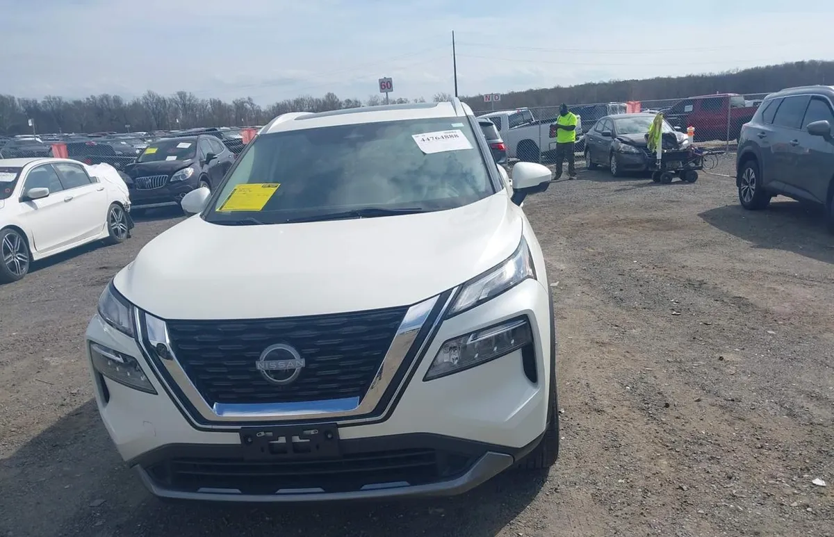 NISSAN ROGUE SL FWD 2023