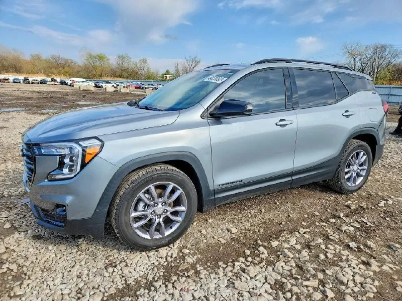 GMC TERRAIN SLT 2023