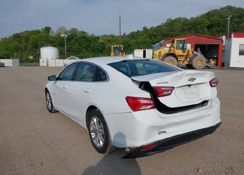 CHEVROLET MALIBU ПОДОГРЕВ СИДЕНИЙ КРУИЗ-КОНТРОЛЬ КЛИМАТ-КОНТРОЛЬ И МНОГОЕ ДРУГОЕ 2021