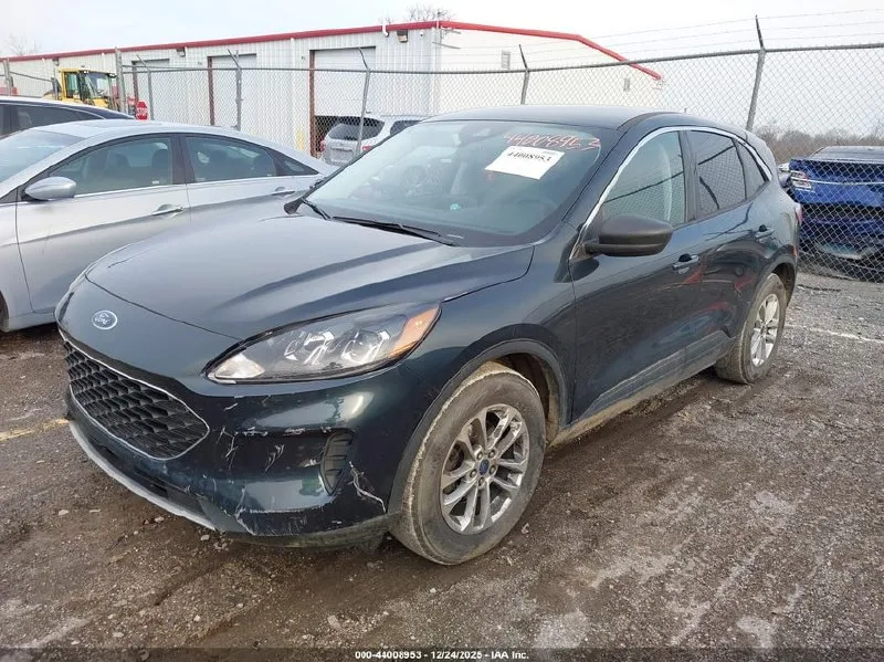 FORD ESCAPE SE 2022