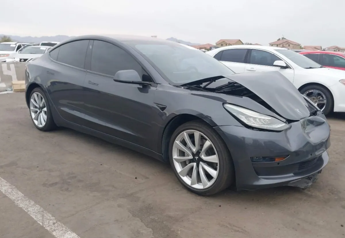TESLA MODEL 3 LONG RANGE 2018