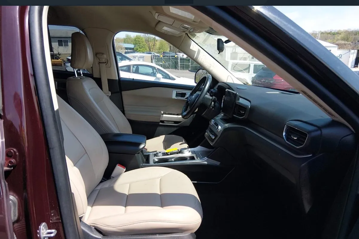 FORD EXPLORER XLT 2.3L 2022