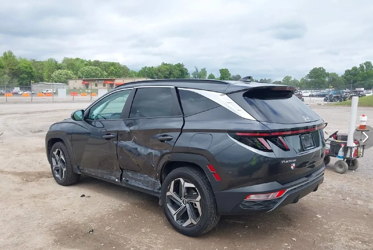 HYUNDAI TUCSON SEL 2.5L 2023