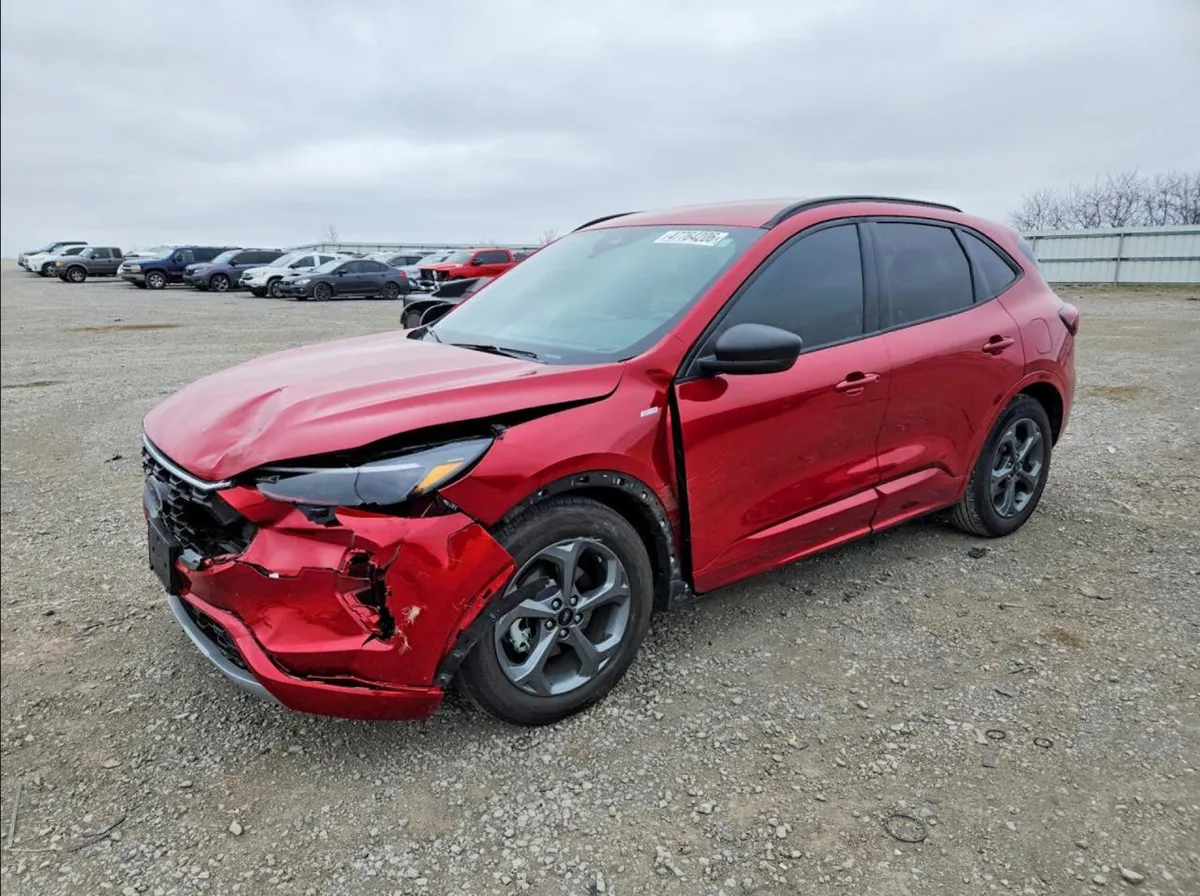 FORD ESCAPE ST LINE 1.5L 2023