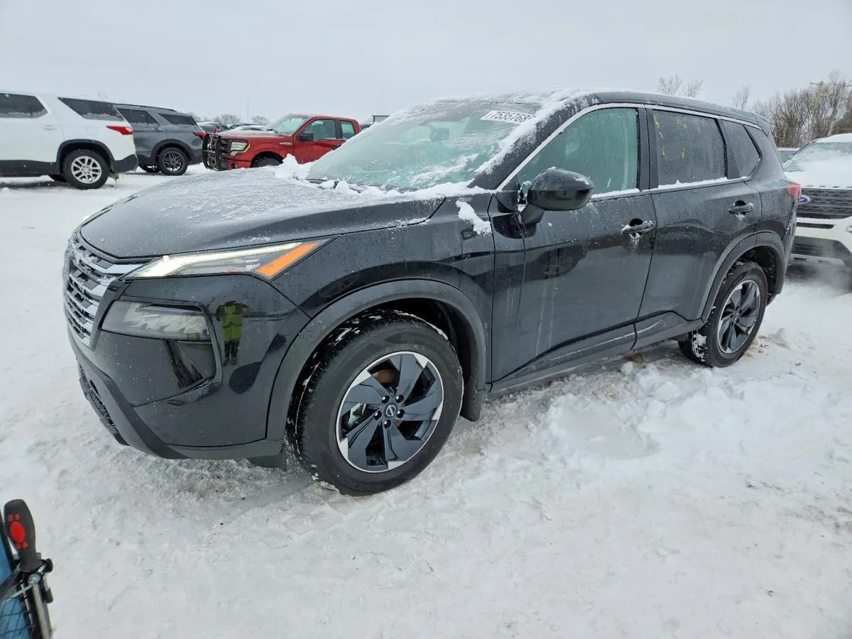 NISSAN ROGUE SV 2025
