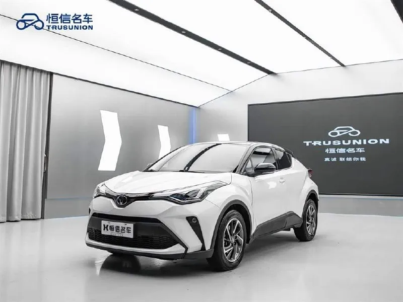 TOYOTA C-HR LUXURY 2021