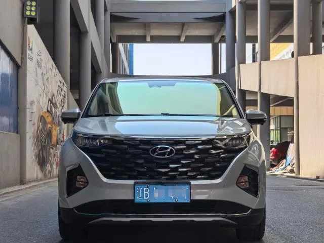 HYUNDAI CUSTO 2021
