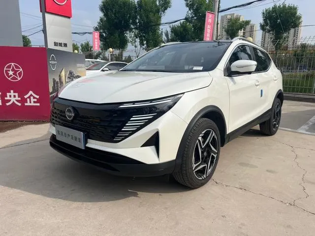 NISSAN QASHQAI 2025