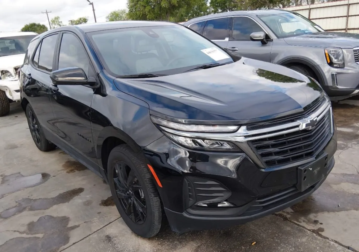 CHEVROLET EQUINOX LS FWD 1 2024