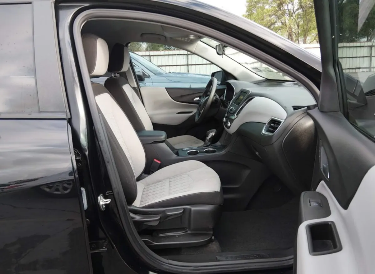 CHEVROLET EQUINOX LS FWD 1 2024
