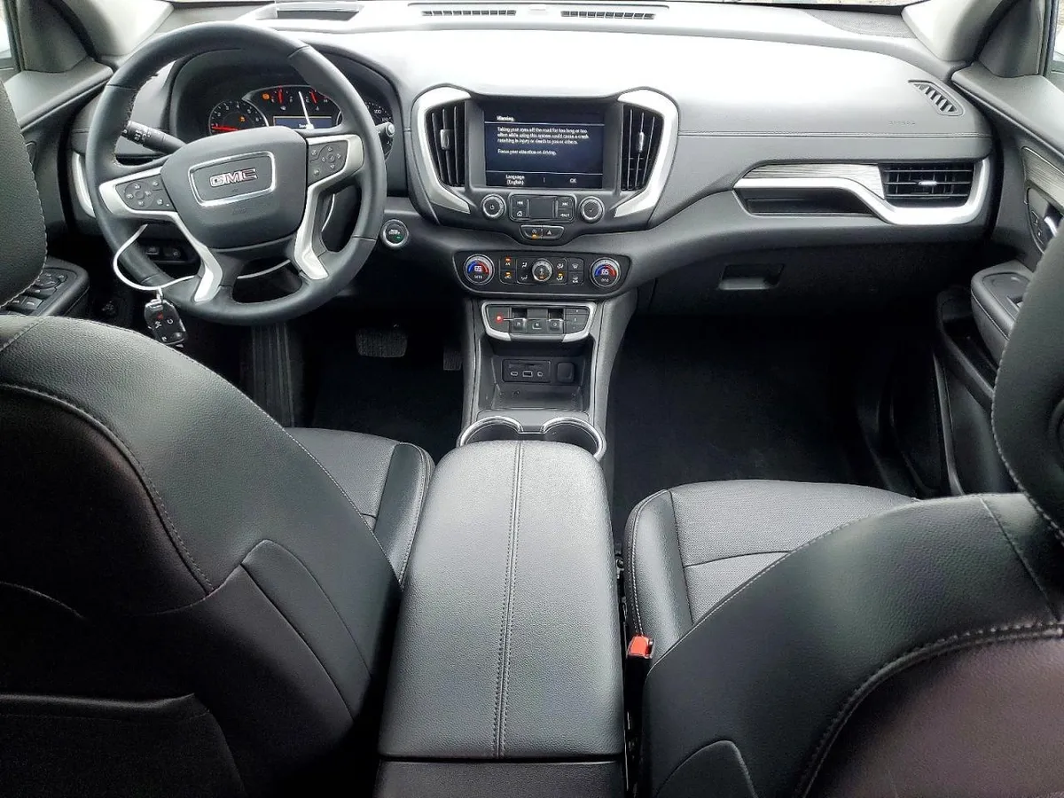 GMC TERRAIN SLT 2023