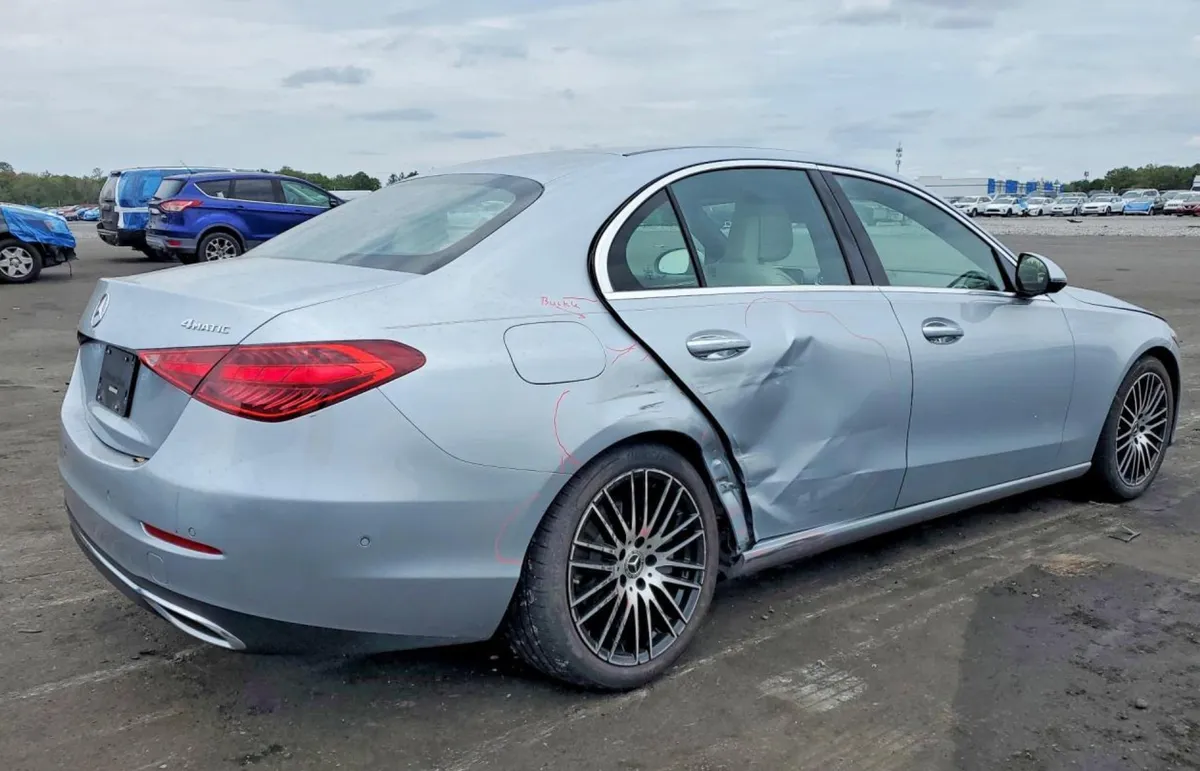 MERCEDES-BENZ C-CLASS 2022