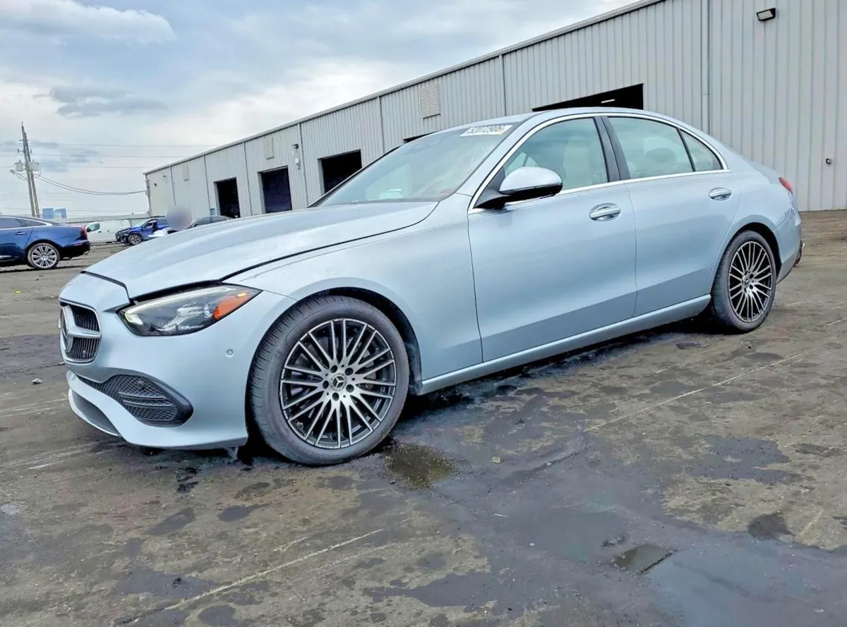 MERCEDES-BENZ C-CLASS 2022