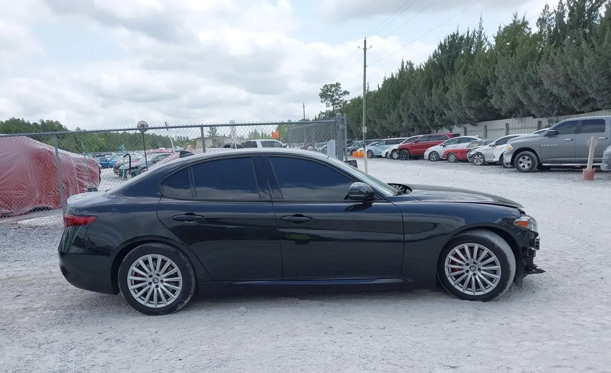 ALFA ROMEO GIULIA SPRINT RWD 2023