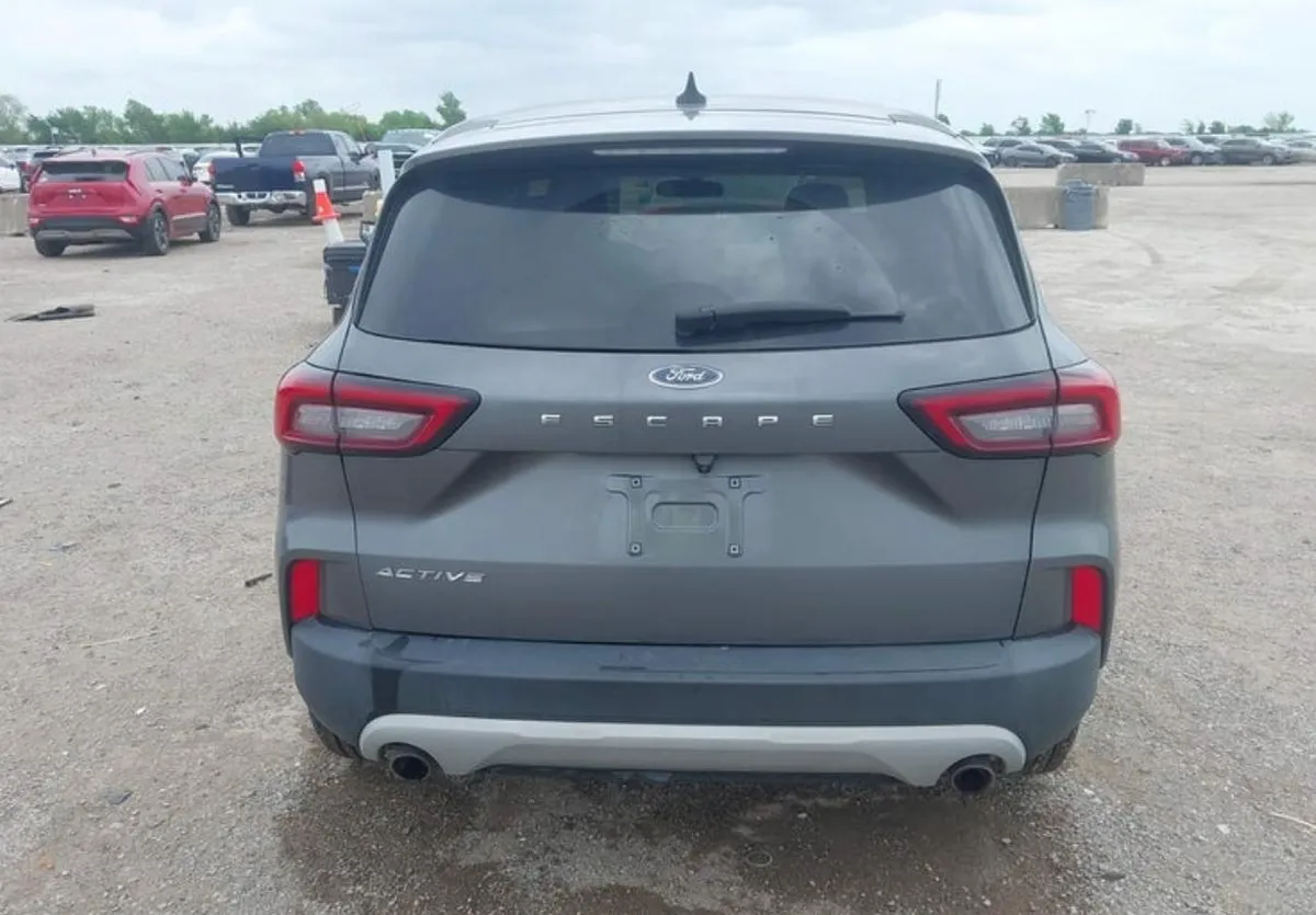 FORD ESCAPE ACTIVE 1 2023