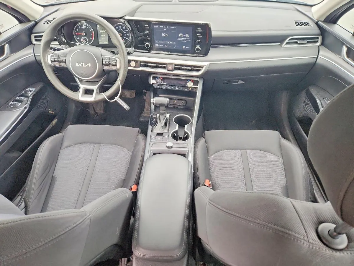 KIA K5 LXS 2023