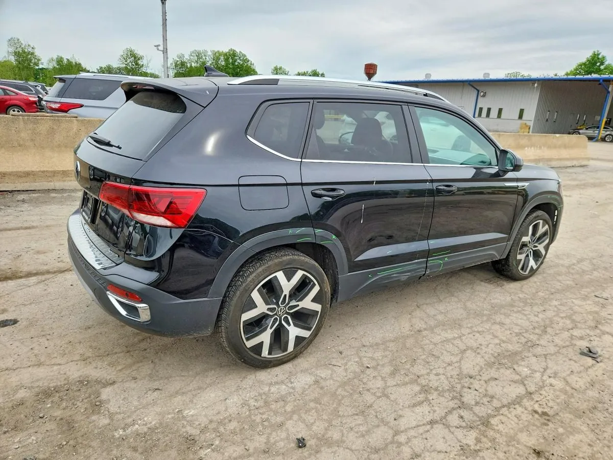 VOLKSWAGEN TAOS SEL 2022