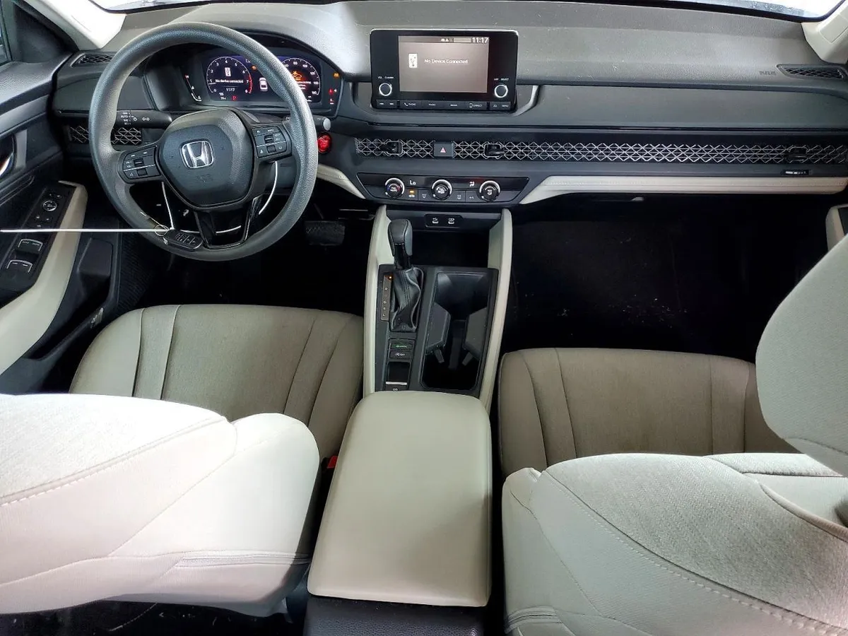 HONDA ACCORD LX 2023