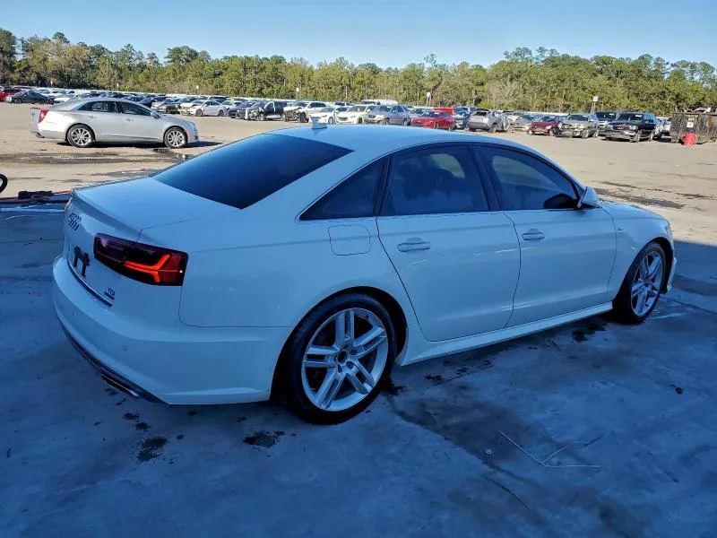 AUDI A6 240 Л.С 2016