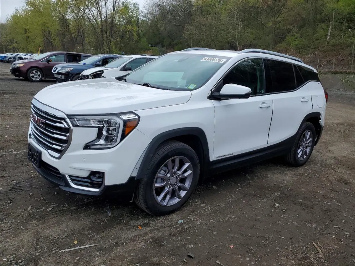 GMC TERRAIN SLT 2023