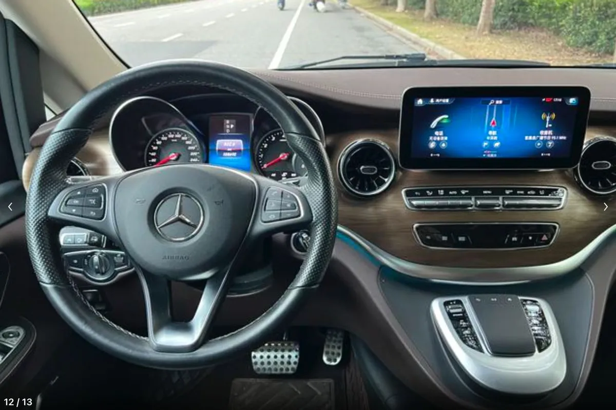 MERCEDES-BENZ V-CLASS V 260 LONG 2023