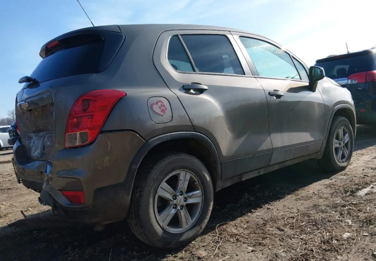 CHEVROLET TRAX AWD LS 2021
