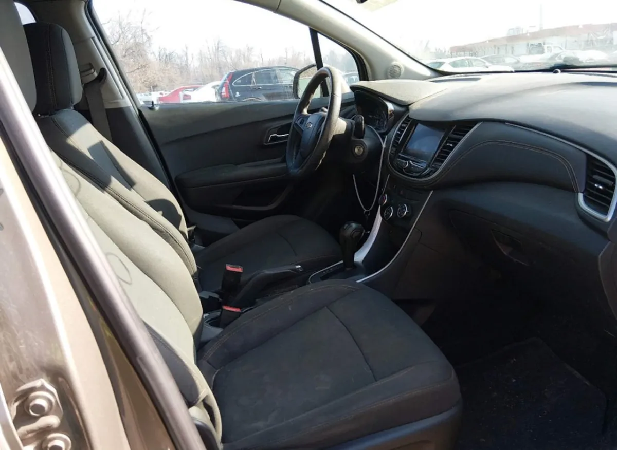 CHEVROLET TRAX AWD LS 2021