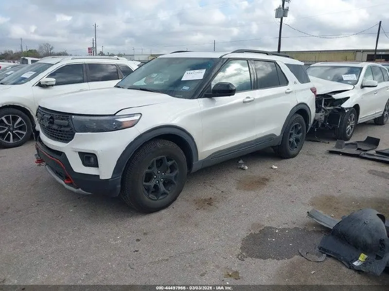 FORD EXPLORER TIMBERLINE 2 2022