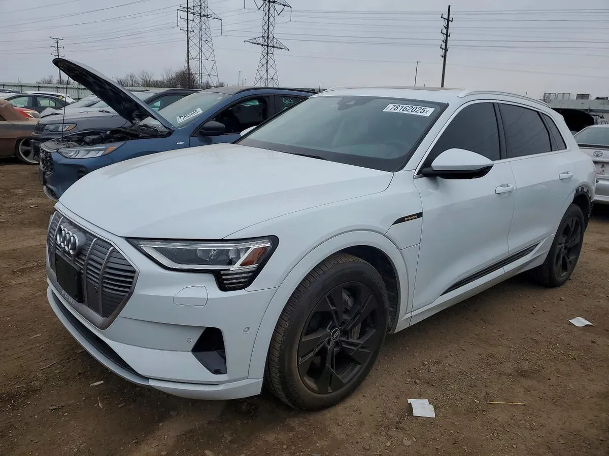 AUDI E-TRON PREMIUM PLUS 2022