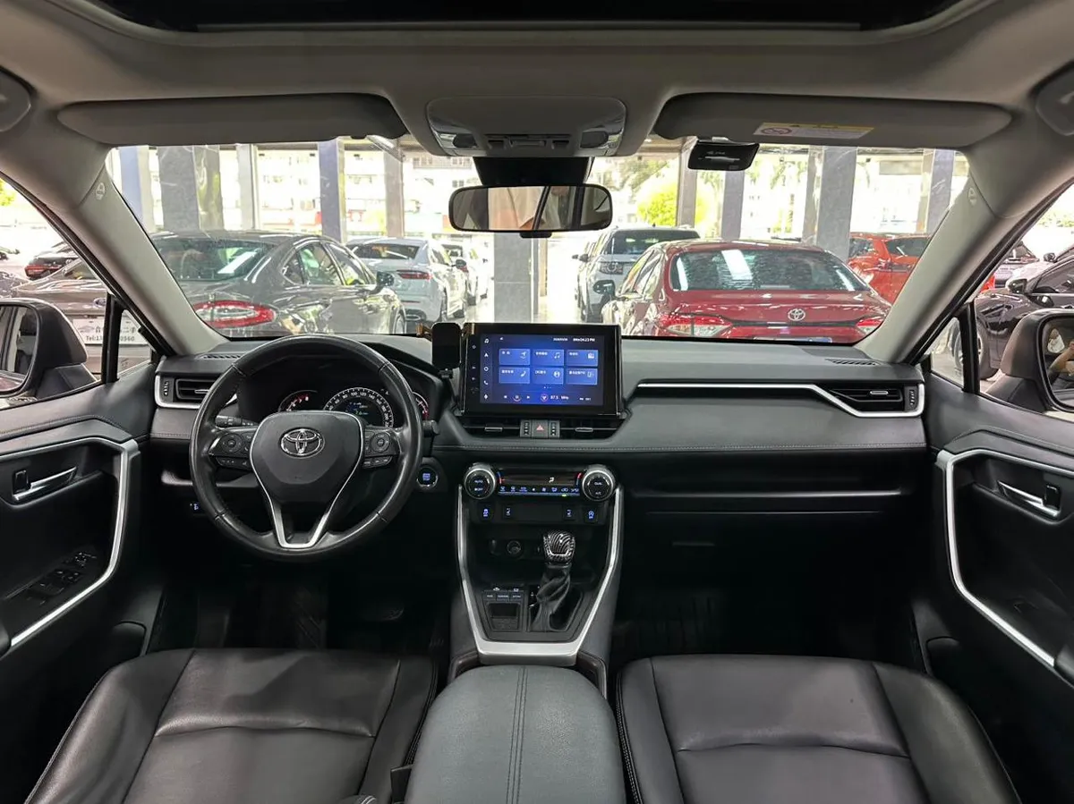 TOYOTA RAV-4 2022