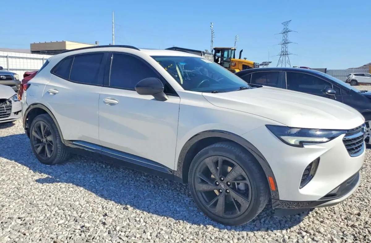 BUICK ENVISION ESSENCE 2023