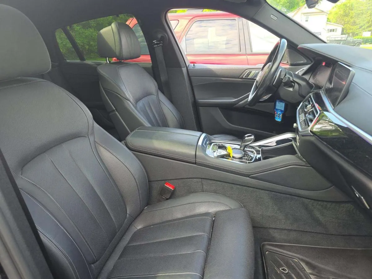 BMW X6 SPORTS ACTIVITY COUPE 2022