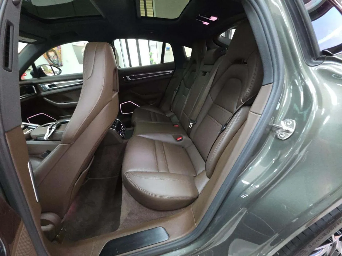 PORSCHE PANAMERA PLATINUM EDITION 2 2022