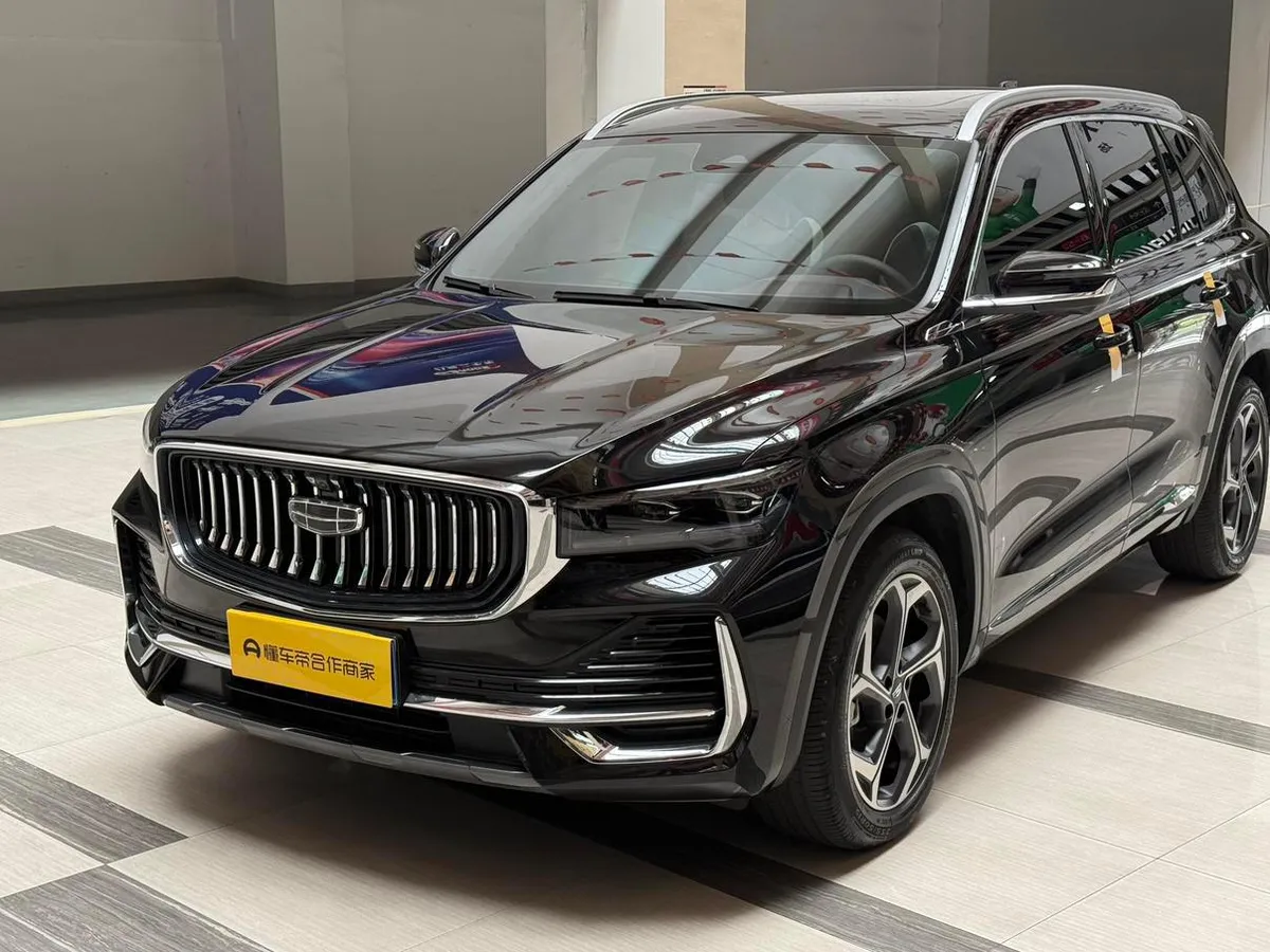 GEELY MONJARO 2022
