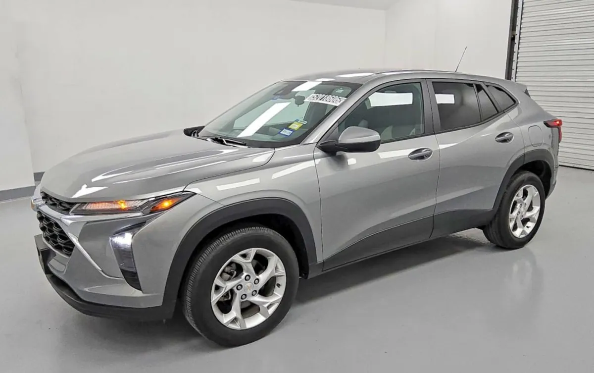 CHEVROLET TRAX LS 2024