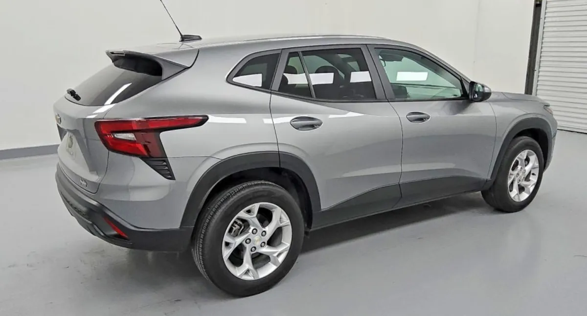 CHEVROLET TRAX LS 2024
