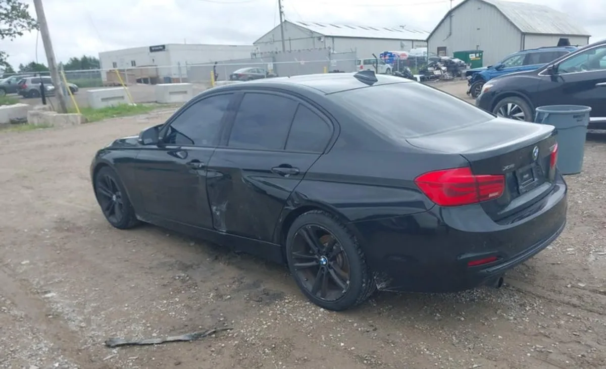BMW 320I XDRIVE 2016