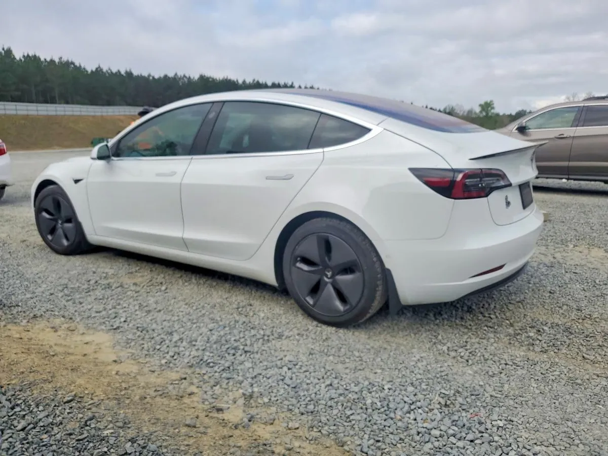 TESLA MODEL 3 2018