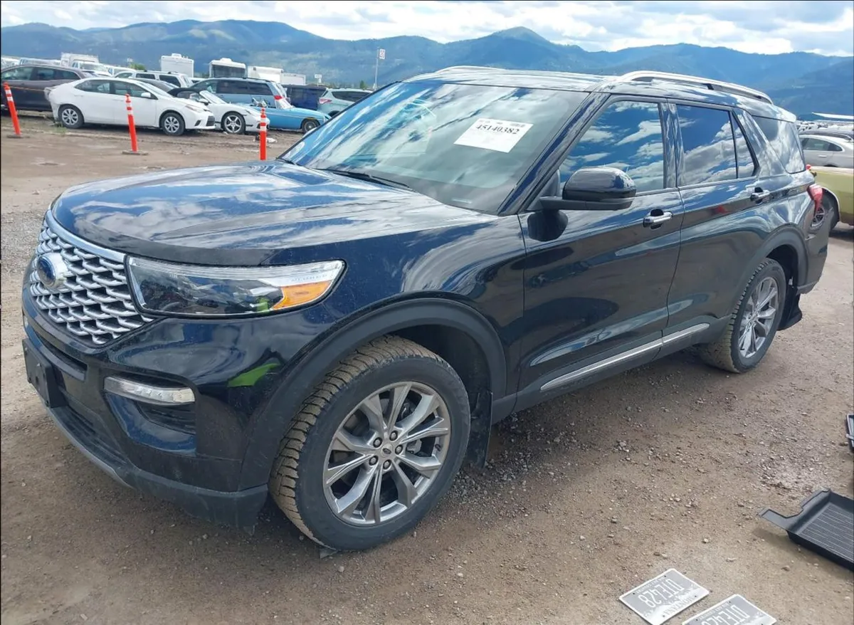 FORD EXPLORER PLATINUM 3 2022