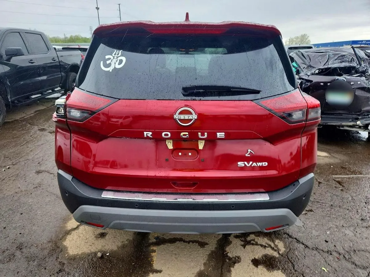 NISSAN ROGUE SV 2023