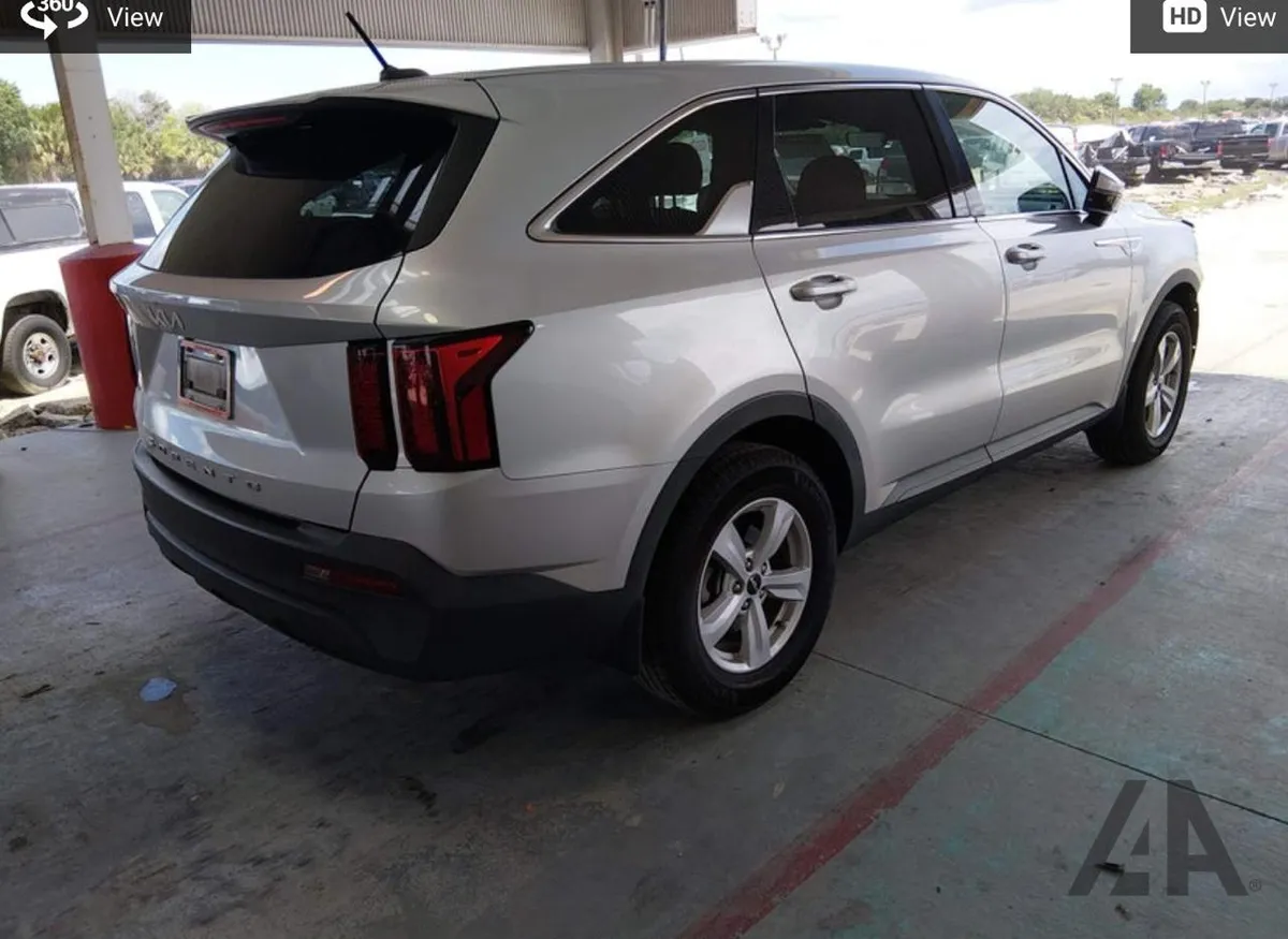 KIA SORENTO LX 2022