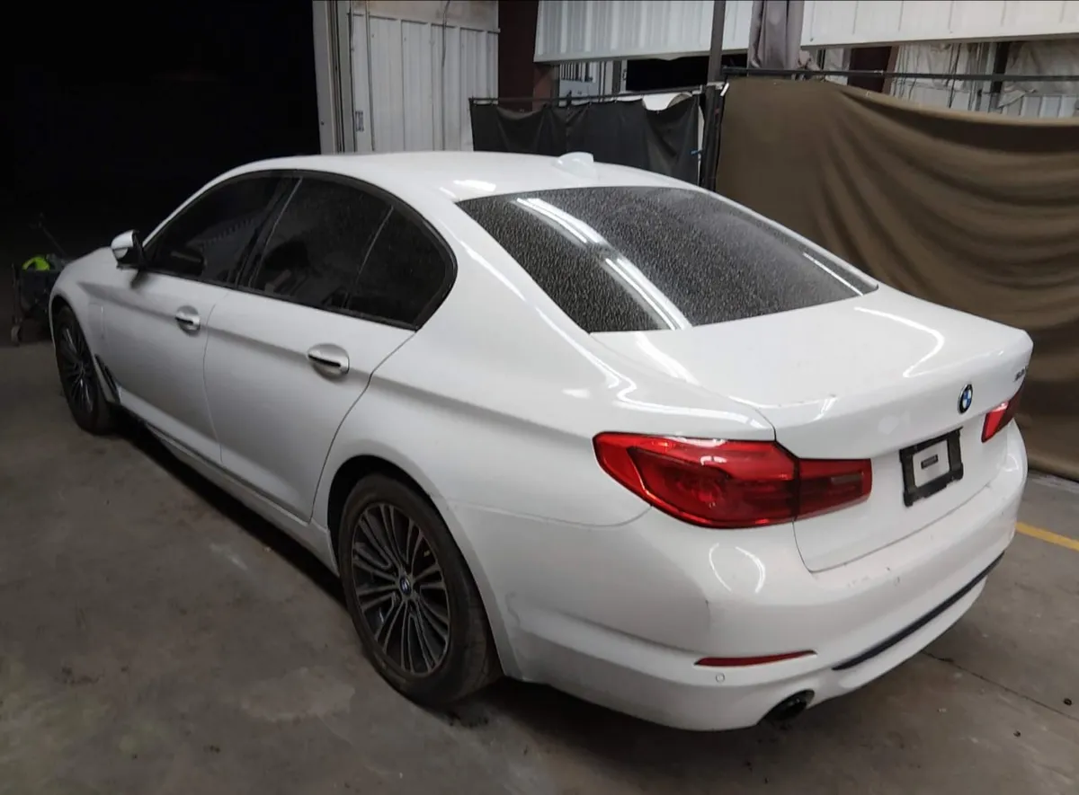 BMW 530E IPERFORMANCE 2018