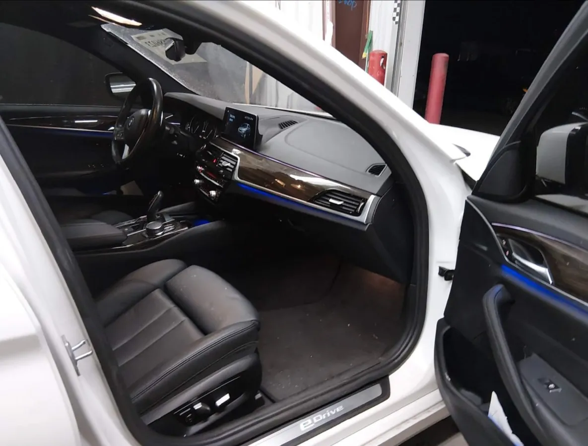 BMW 530E IPERFORMANCE 2018