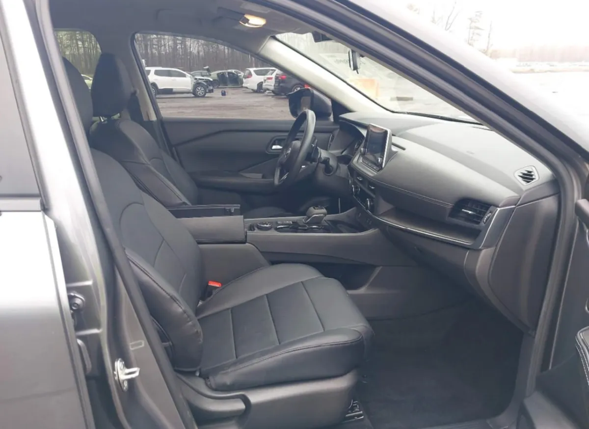 NISSAN ROGUE SV INTELLIGENT AWD 2024