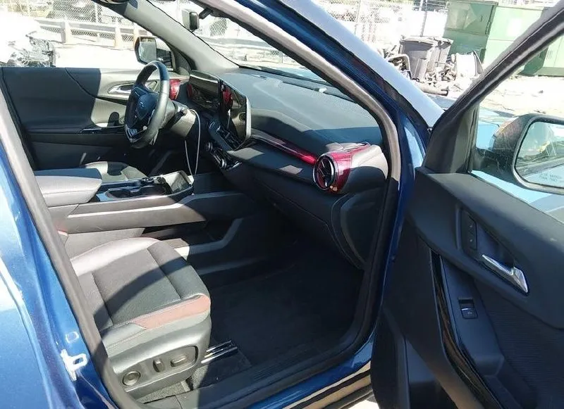 CHEVROLET EQUINOX FWD RS 2025