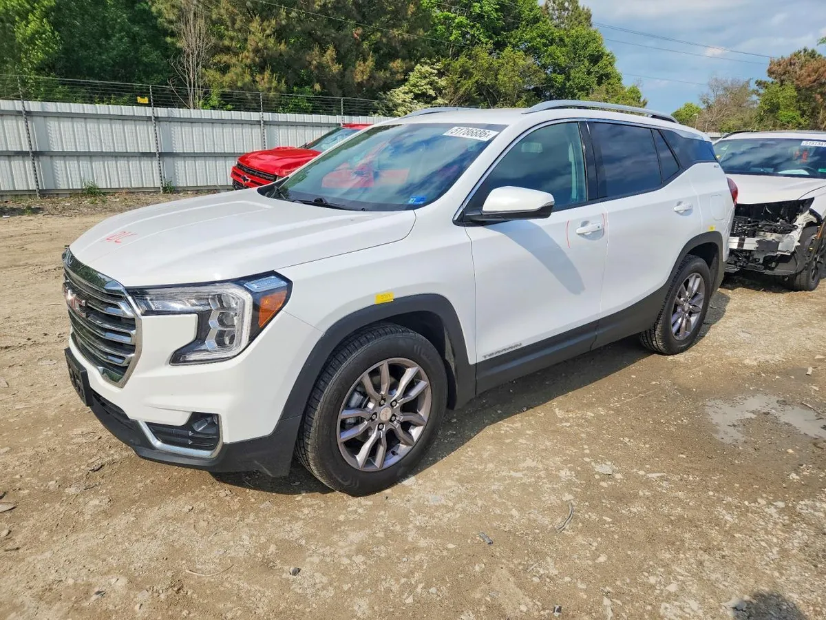 GMC TERRAIN SLT 2024